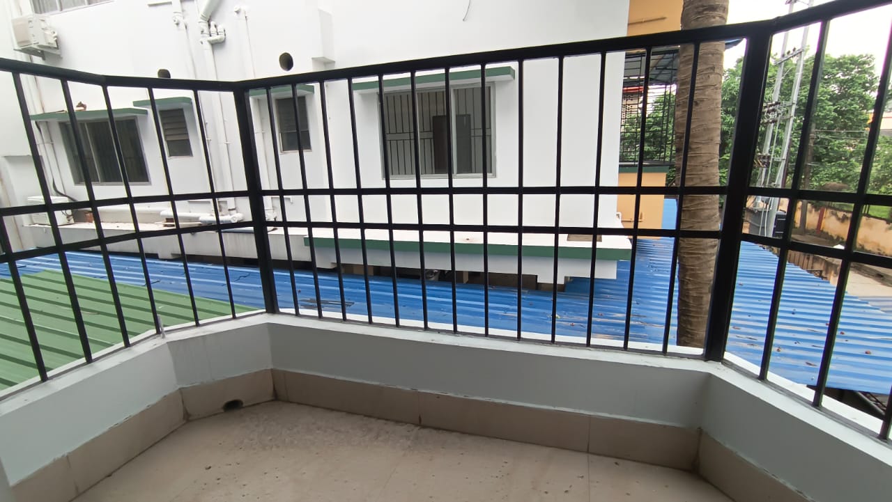 Unfurnished 3bhk in Swaraj Path, Resham Nagar, Khanapara, Guwahati, Assam, India for Rent